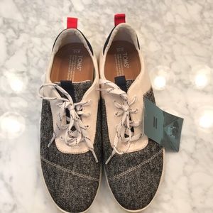 Toms Canvas Sneakers New with tags!